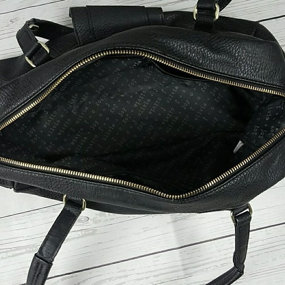 Olivia + Joy Shoulder purse - Picture 4 of 5